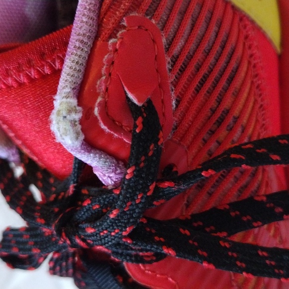 Adidas bounce Incredibles collaboration sneaker - Picture 8 of 10